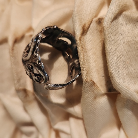 Artisan Made Antique Spoon Ring Sz 7.5 - Picture 5 of 7